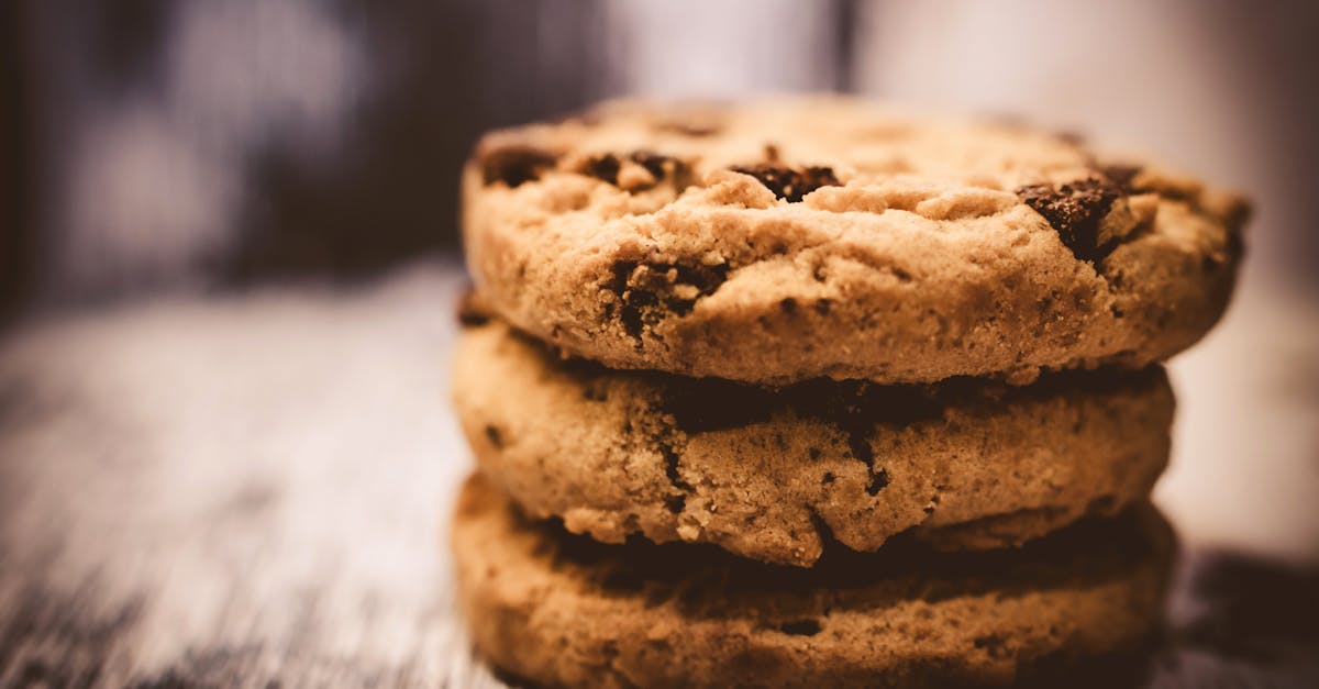 découvrez notre délicieuse collection de cookies faits maison, disponibles dans une variété de saveurs et de textures. profitez de notre spécialité qui ravira vos papilles à chaque bouchée.