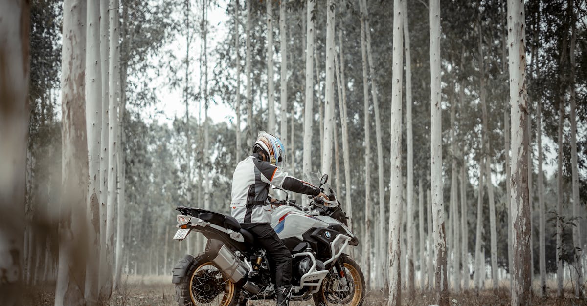 assurez votre moto avec notre assurance moto complète. obtenez la protection dont vous avez besoin pour rouler en toute sécurité.