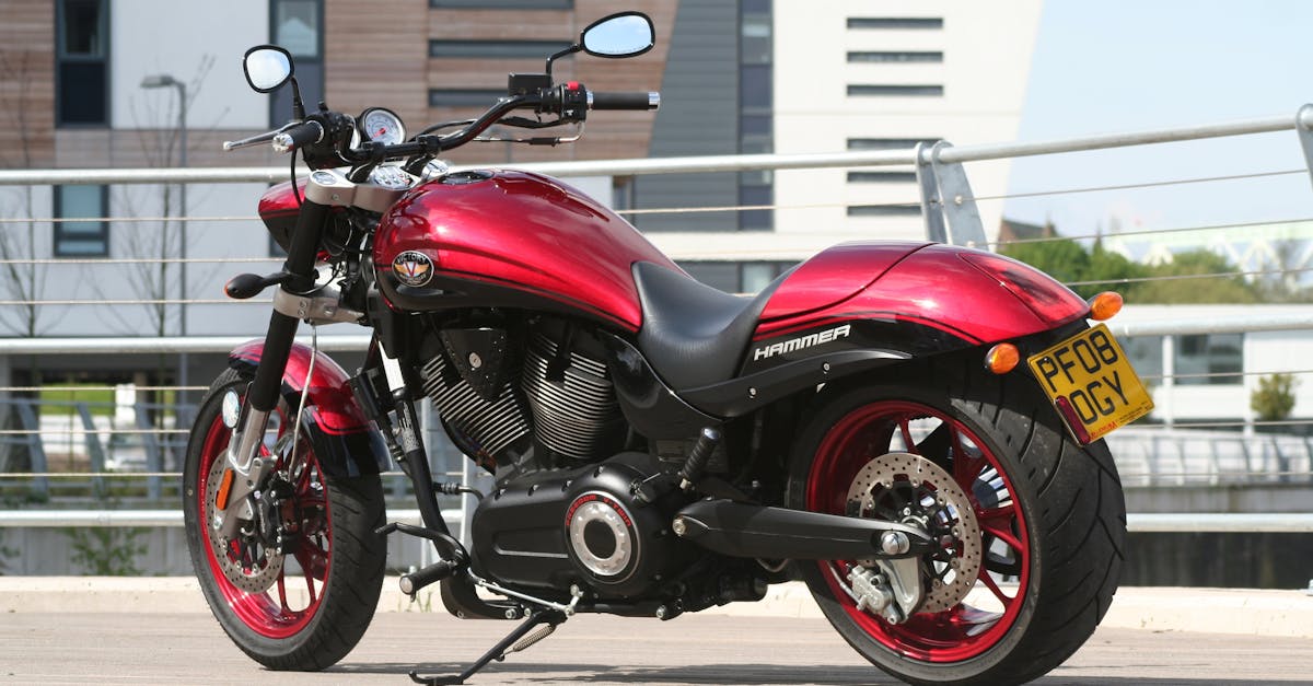 assurez votre moto en toute tranquillité avec nos offres d'assurance moto personnalisées. obtenez la meilleure couverture pour votre moto avec nos tarifs compétitifs et nos options flexibles.