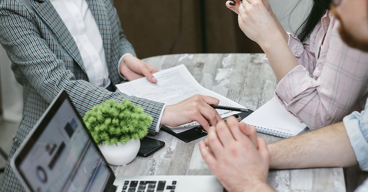 découvrez nos solutions d'assurance adaptées à vos besoins. protégez votre avenir et celui de vos proches avec des offres compétitives et un service client à votre écoute.