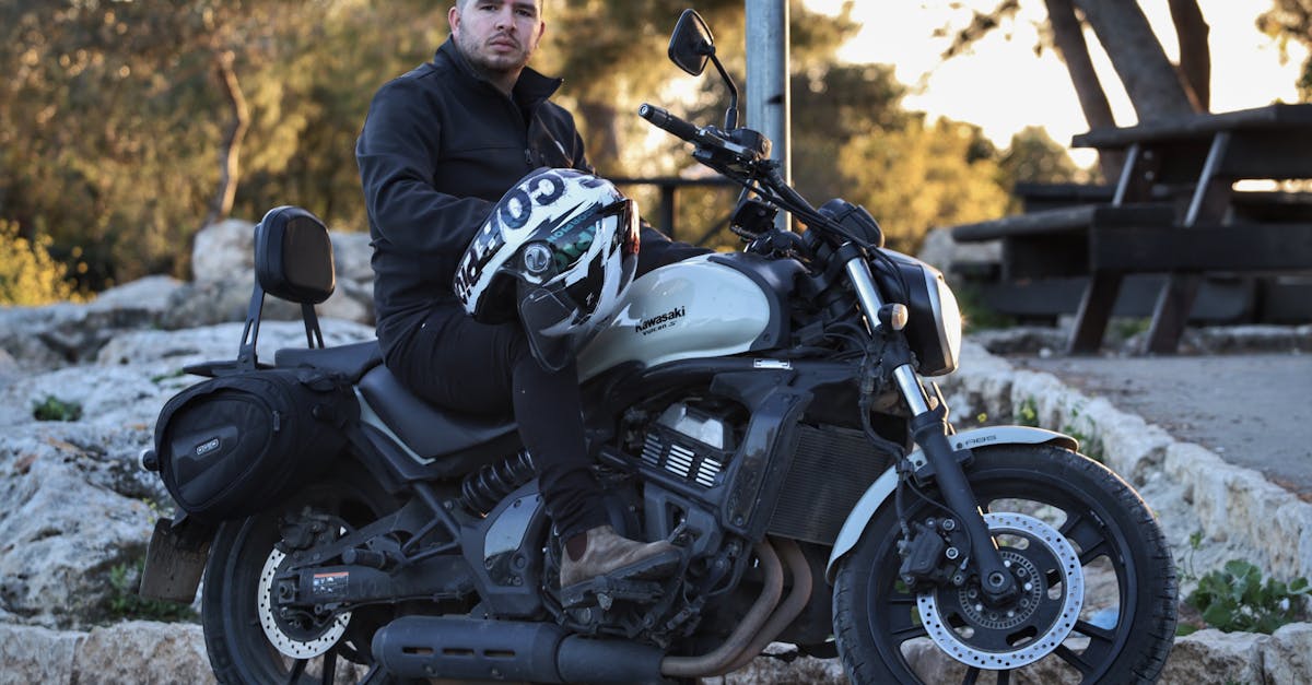 découvrez la kawasaki 50cc, une moto agile et fiable idéale pour les jeunes conducteurs et les débutants. avec son design élégant et ses performances impressionnantes, la kawasaki 50cc offre une expérience de conduite inégalée. parfaite pour les trajets quotidiens ou les aventures du weekend, elle allie confort et sécurité sur la route. informez-vous ici sur ses caractéristiques et avantages.