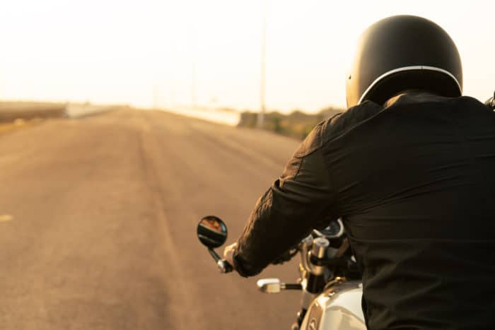 découvrez les meilleurs prix d'assurance moto pour les jeunes conducteurs. comparez les offres, bénéficiez de conseils adaptés et trouvez la couverture idéale qui correspond à votre budget et à vos besoins. protégez votre moto en toute sérénité avec des tarifs avantageux pour les jeunes.