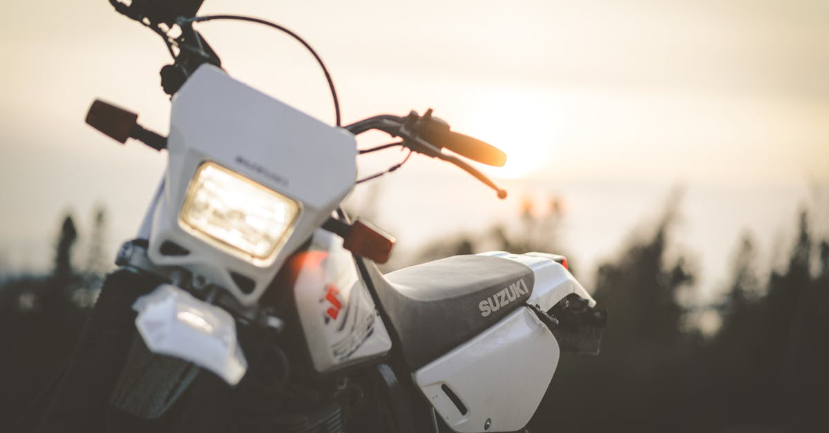 découvrez les prix des motos suzuki en 2023 : une gamme variée allant des modèles ultimes aux options économiques, adaptée à tous les budgets et styles de conduite.