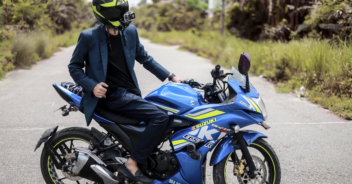 découvrez les prix des motos suzuki : comparez les modèles, trouvez les meilleures offres et choisissez la moto qui vous convient le mieux. informez-vous sur les caractéristiques et profitez de conseils pour un achat éclairé.