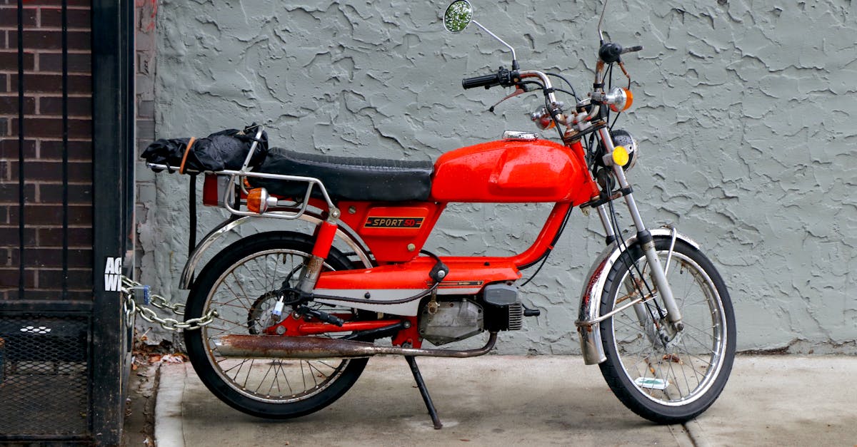 découvrez des options d'assurance adaptées aux motos anciennes. protégez votre précieuse moto vintage avec des couvertures personnalisées qui répondent à vos besoins tout en préservant votre passion pour les deux-roues. profitez de tarifs compétitifs et d'une protection fiable pour votre véhicule de collection.