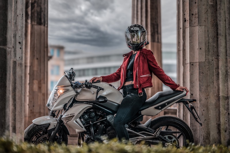 découvrez notre guide complet sur l'assurance moto yamaha. obtenez des conseils pratiques, comparez les meilleures offres et assurez votre moto en toute sérénité. protégez votre passion avec les options d'assurance adaptées à votre besoin.