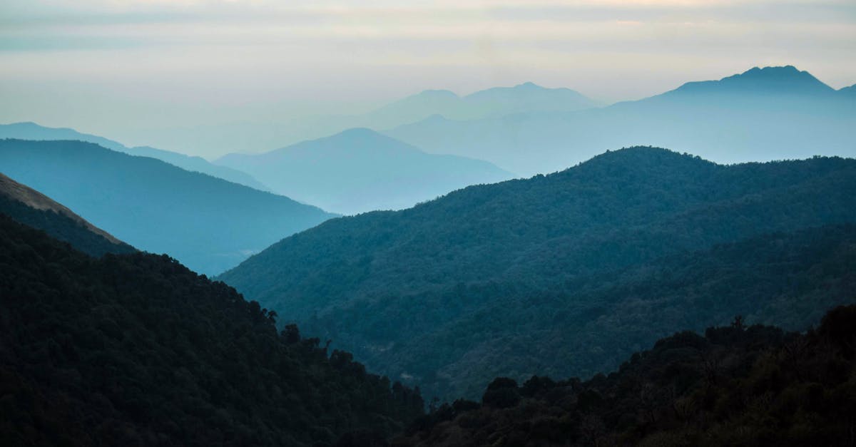 découvrez notre assurance moto adaptée à vos besoins. protégez votre deux-roues avec une couverture complète, des tarifs compétitifs et un service client réactif. assurez votre liberté sur la route en toute sérénité.