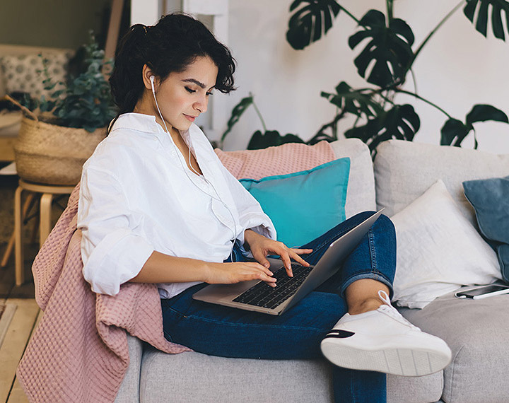 découvrez la simulation d'assurance moto maaf pour estimer rapidement et facilement le coût de votre assurance. obtenez des garanties adaptées à vos besoins et profitez d'une protection optimale sur la route.